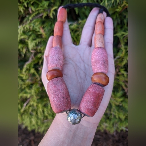 Vintage Berber Moroccan Handcrafted Pink Stone Silver Bead Statement Necklace - Picture 4 of 6